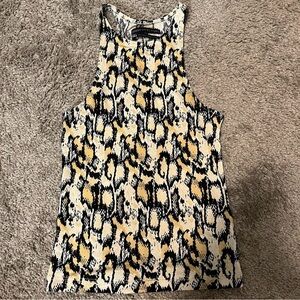 🌸 5 for $20 🌸 Urban Outfitters